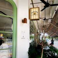 A Trip Down To Neptune Cafe