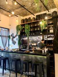 TE time & space ร้านชาดอกไม้ สมุนไพร และชานม 