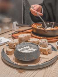 "西貢日系咖啡店，必食Dutch Baby Pancake"