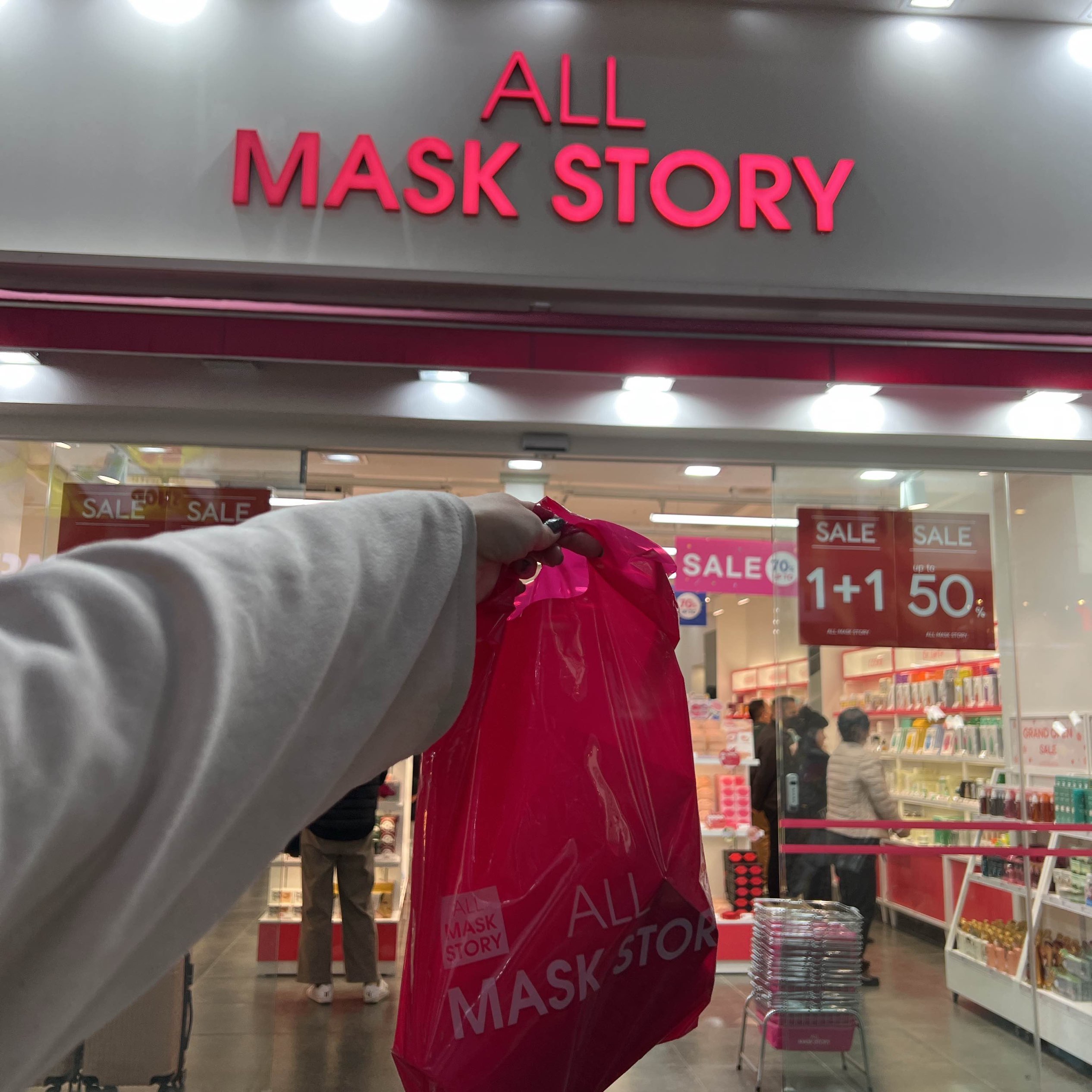 韓国/ソウル【明洞】種類豊富♡韓国コスメ格安ショップ💄 | Trip.com