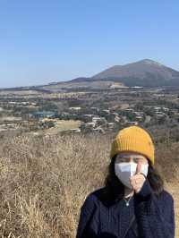 한라산이 보이는 제주도 새별오름 🌾
