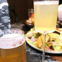 世貿超狂餐酒館隱寺餐酒館，香爐、涼亭、藥櫃全搬進餐廳內！