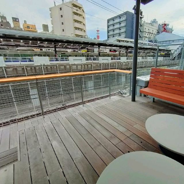 【大阪 浪速区】広いガーデン✨好きな場所でくつろぎましょう✨