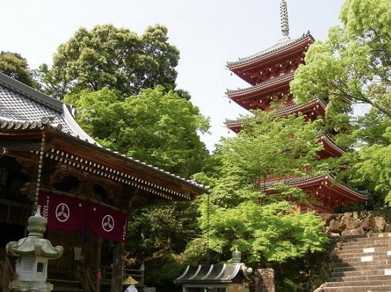 Chikurinji Temple