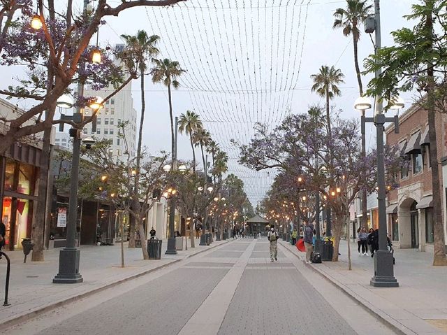 Third Street Promenade, Downtown Santa Monica