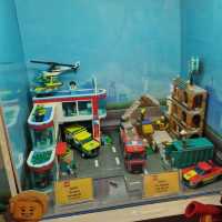 The LEGOLAND BIG Toyshop(Photo Ed)