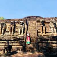 แต่งชุดไทย ไปเที่ยวเมืองเก่า