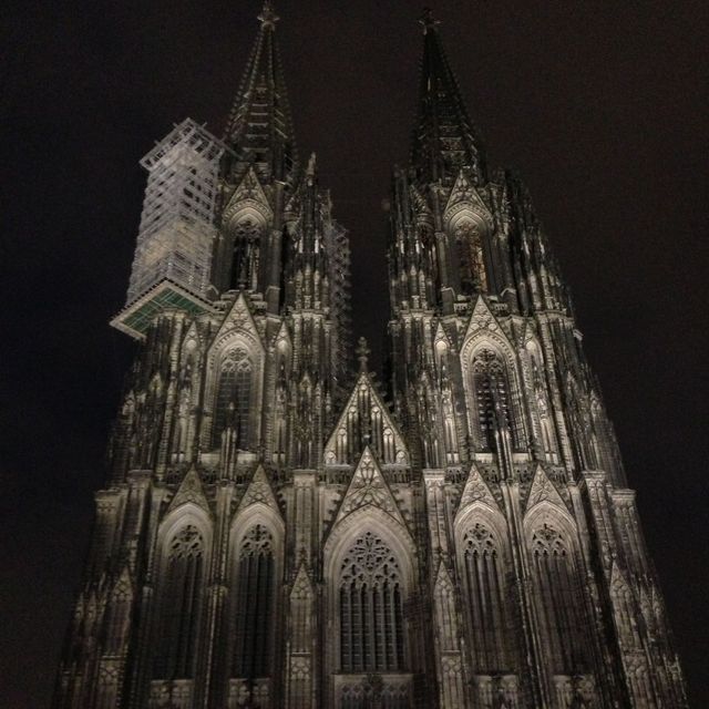 the Gothic Masterpiece of Cologne Cathedral 