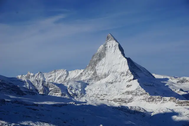 In one's lifetime, one must visit the Swiss snow and ice paradise 🇨🇭.