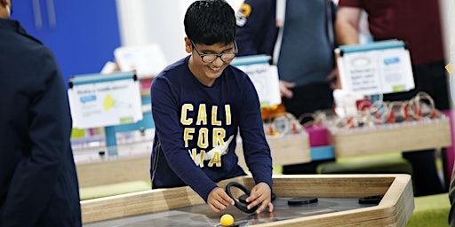 Family Day (15 November) | Science Oxford Centre