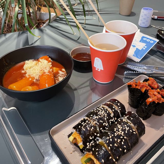 서초동에 귀염뽀짝 맛집은! 홍미단 ᴗ̈ 