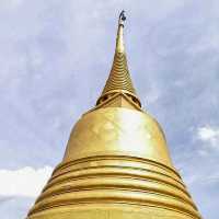 วัดภูเขาทอง กรุงเทพ