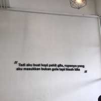 Aesthetic Cafe @ KB
