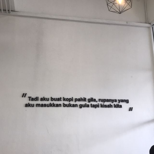 Aesthetic Cafe @ KB