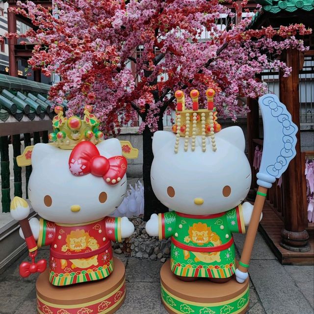 中西文化滙聚的荷李活道