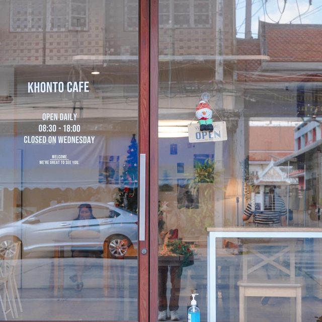 Khonto cafe คาเฟ่มู้ดโทนสไตล์มินิมอล