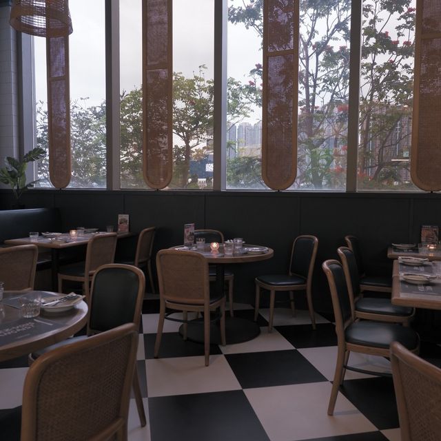 藍法情調西餐，一嚐fusion料理
