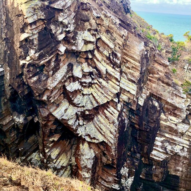 A moment at Fan Rock Lookout, Yeppoon 