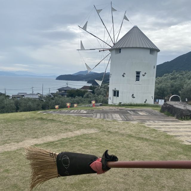 小豆島オリーブ公園で魔女の宅急便に！🧹