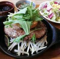 [福岡市]天神近く🍽️定食ランチがおすすめ😋の「Rejoyce」