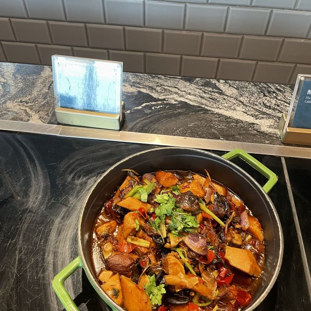 位於46樓的高級buffet