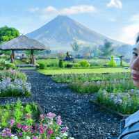 Dine with the gods at Mt. Mayon