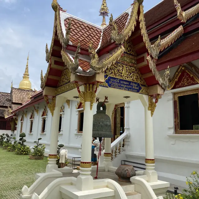 Wat Phra Singh Temple in Chiang Mai