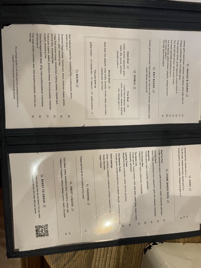 The brit pub & Eatery 분위기 좋은 스테이크 집