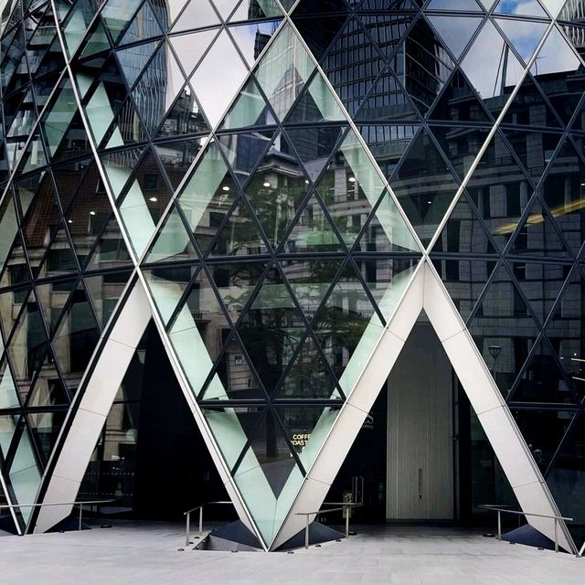Famous Buildings In Finanicla District(LDN)