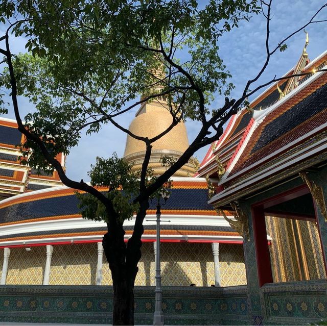 Mixed Style Architecture in Bangkok Temple