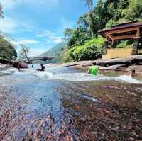 Seven Wells/Telaga Tujuh(Té-la-gae tue-jouh)