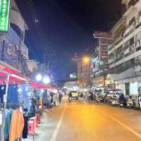 ตลาดวโรรส / กาดหลวง ยามค่ำคืน