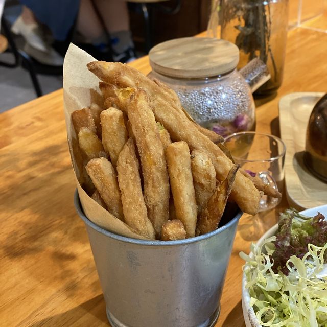 🌾油麻地高質木系文青打卡Cafe
