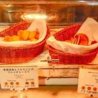 札幌グランドホテル・朝食ビュッフェパンコーナー