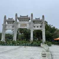 香港著名景點「寶蓮寺」