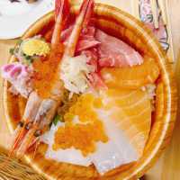 朝から築地でグルメを堪能🍣