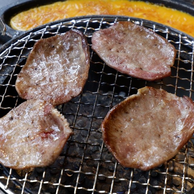 食肉獸的大餐