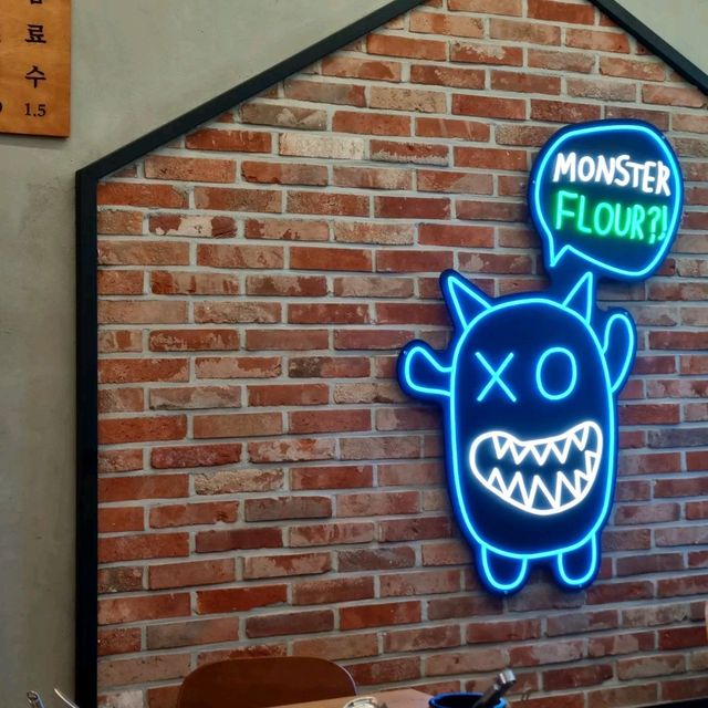 오픈전부터 대기 필수! 파주 칼제비 최고 맛집