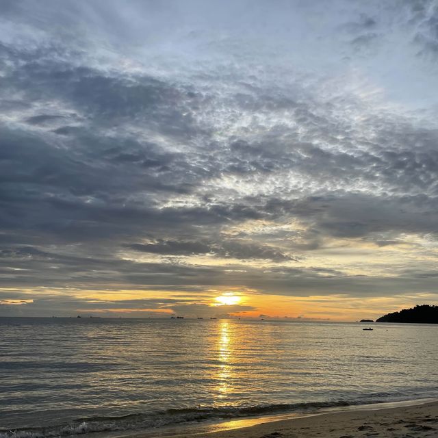 Teluk Batik Beach, Teluk Batik