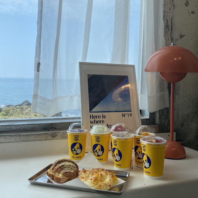 제주도 애월에 있는 예쁜 오션뷰 카페, 레이지 펌프(Lazy-pump) 🥤