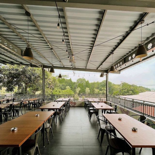 Net Cafe and Resto