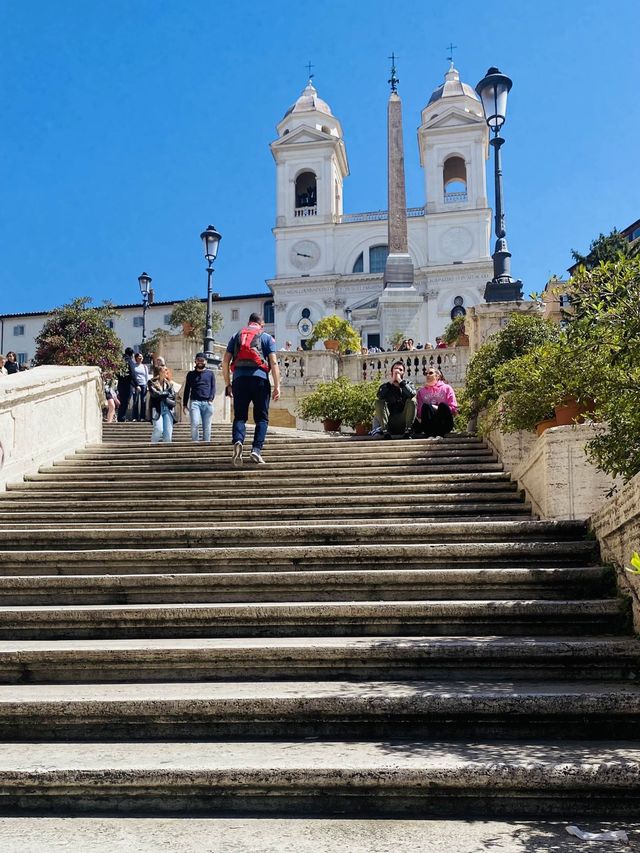 THE FAMOUS SPANISH STEPS 