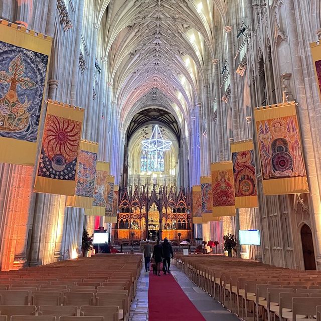 Stunning Winchester Cathedral  :) 