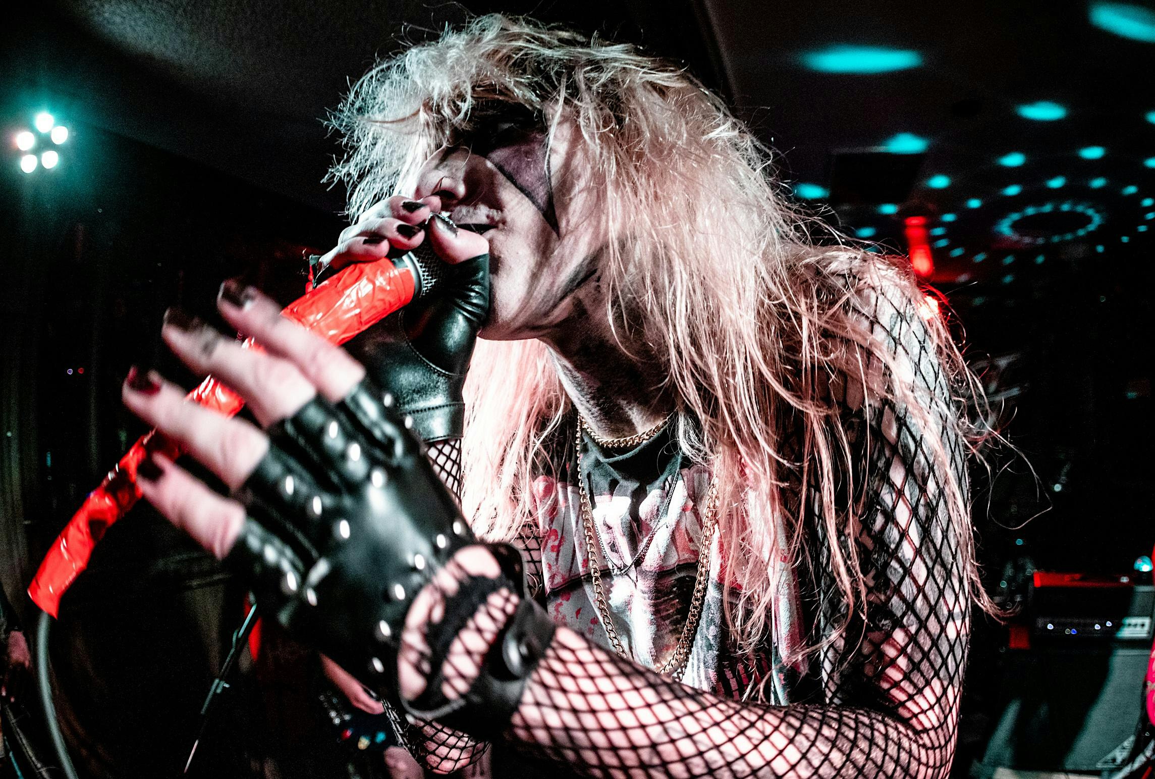 Scarlet Bandit at The Canyon | The Canyon - Agoura Hills