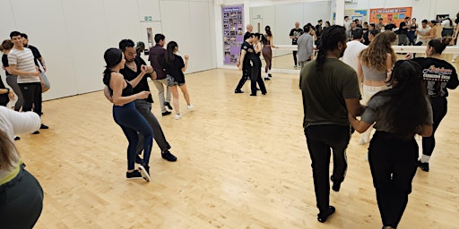 April Salsa Courses with Cali Swing | MULTIPLE VENUES & LOCATIONS ▶️ Wednesdays, Flow Dance, Oval (SW9 6DE) ▶️ Fridays, Mulberry Sports Centre, Aldgate East (E1 2JR)