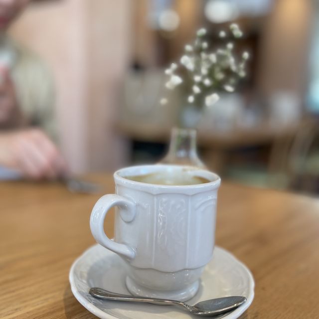 赤柱超人氣度假🏖風咖啡店☕️少女粉紅色打卡Cafe