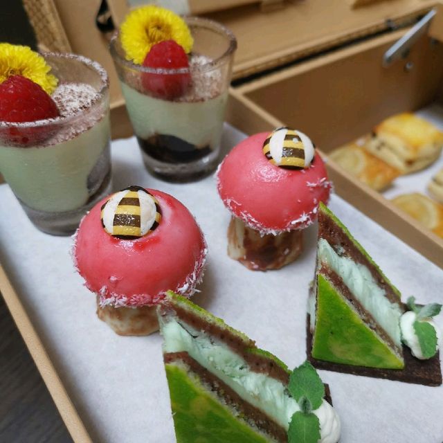 High tea @ Portman's Bar