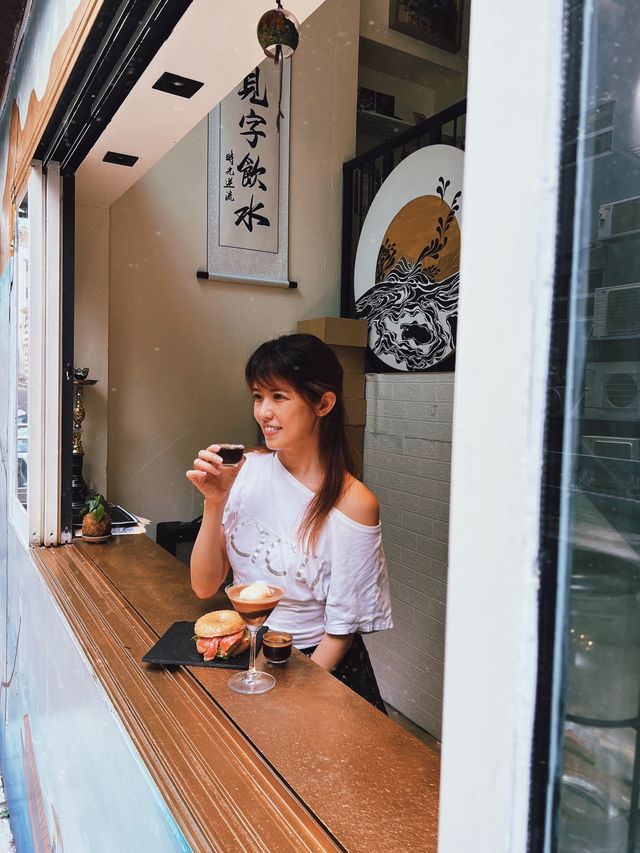 《蘭桂芳日系文青咖啡店》 