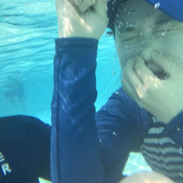 캐리비안베이 파도풀에 풍덩