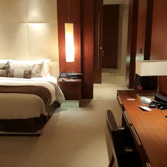 JW Marriott Dubai Corner Suite